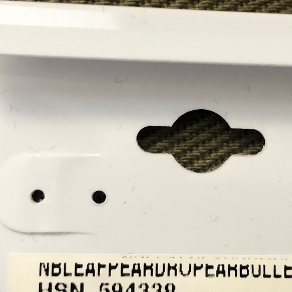 Nicky Butler HONEY QUARTZ and GARNET Leaf Earrings - Picture 8 of 8